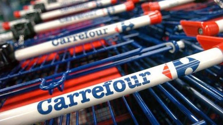 Ruée chez Carrefour avec ce poêle identique à une cheminée sans fumée !