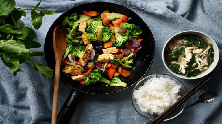 Voici la recette de la semaine, riz aux écrevisses et aïoli à la spiruline !